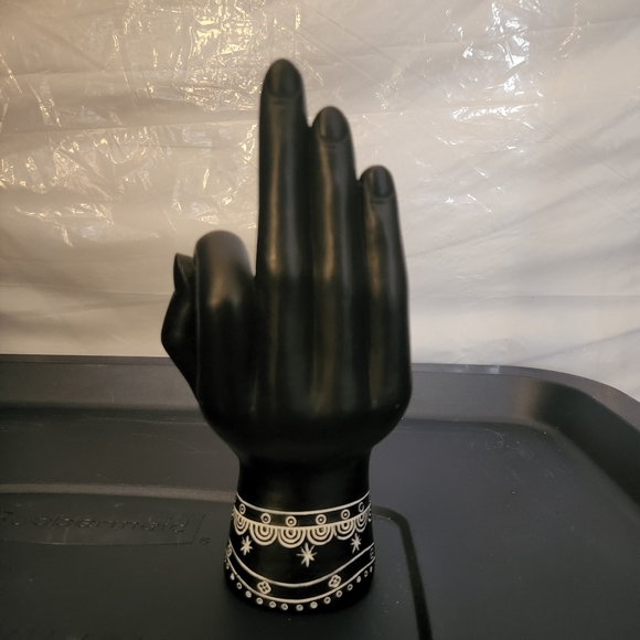 Home Decor, Palmistry - Picture 3 of 4